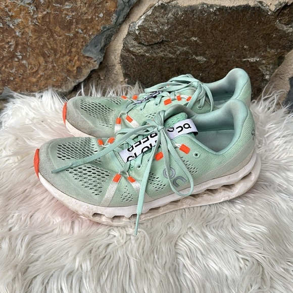 On Running Mint and Coral Sneakers - Picture 4 of 9